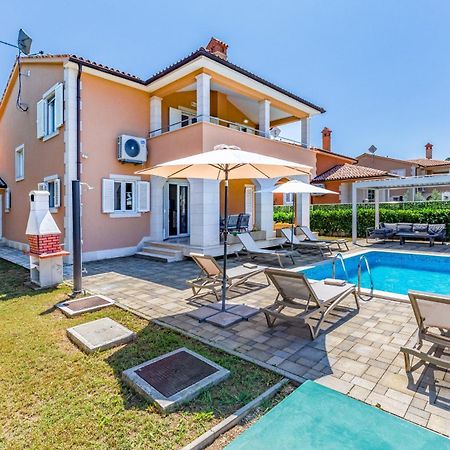 Villas Lotus With Pool And Jacuzzi Пула Экстерьер фото