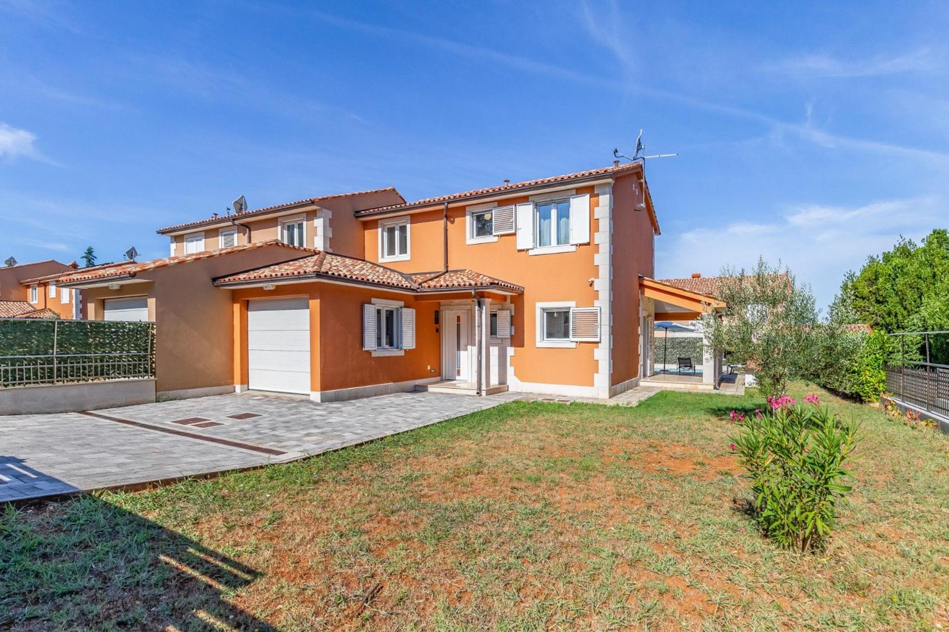 Villas Lotus With Pool And Jacuzzi Пула Экстерьер фото