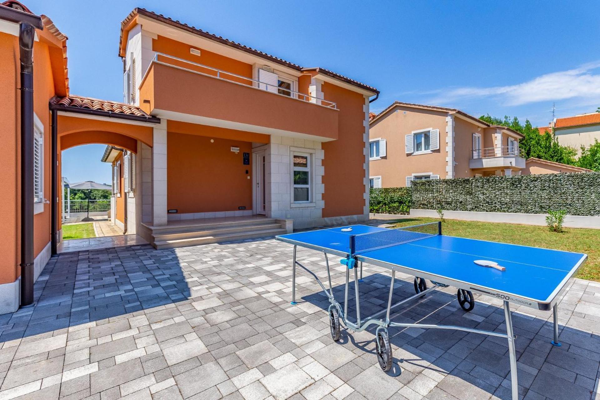 Villas Lotus With Pool And Jacuzzi Пула Экстерьер фото